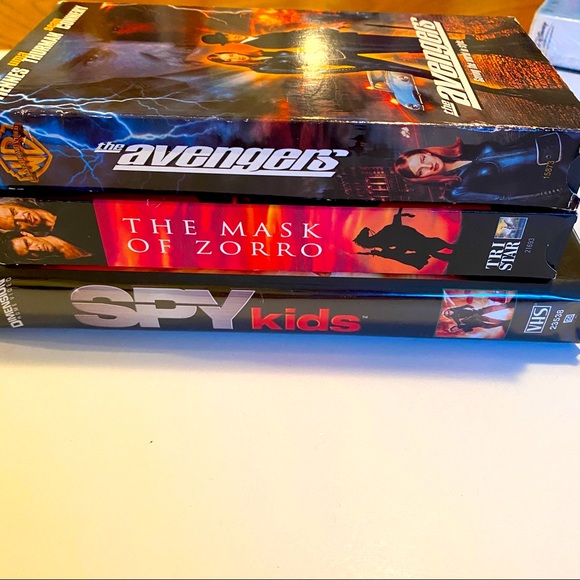Bundle of 3 Action VHS Family Movies - Picture 1 of 1